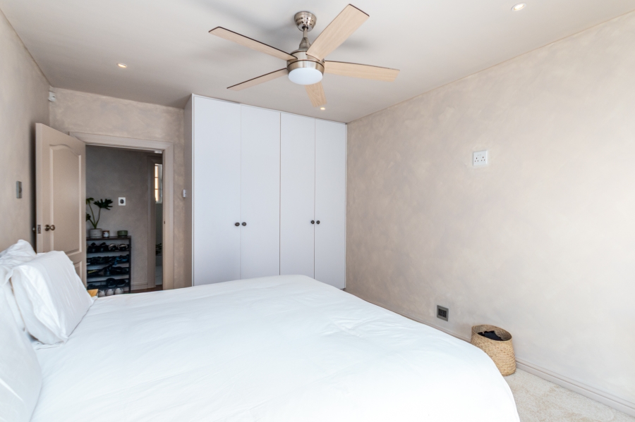 2 Bedroom Property for Sale in Green Point Western Cape